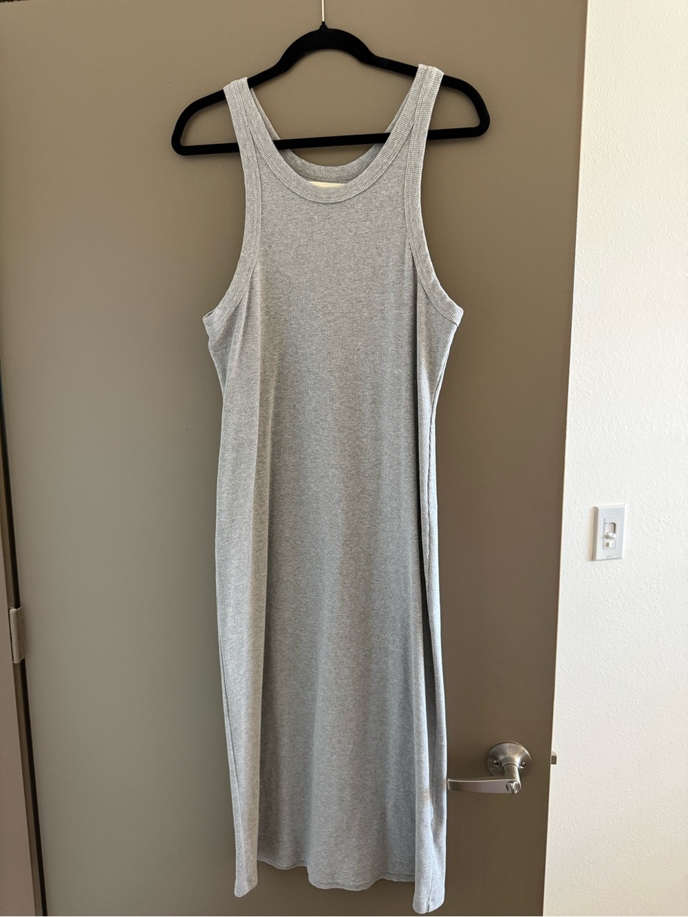 MOTHER Sleeveless Ribbed Midi Dress — Light Gray
